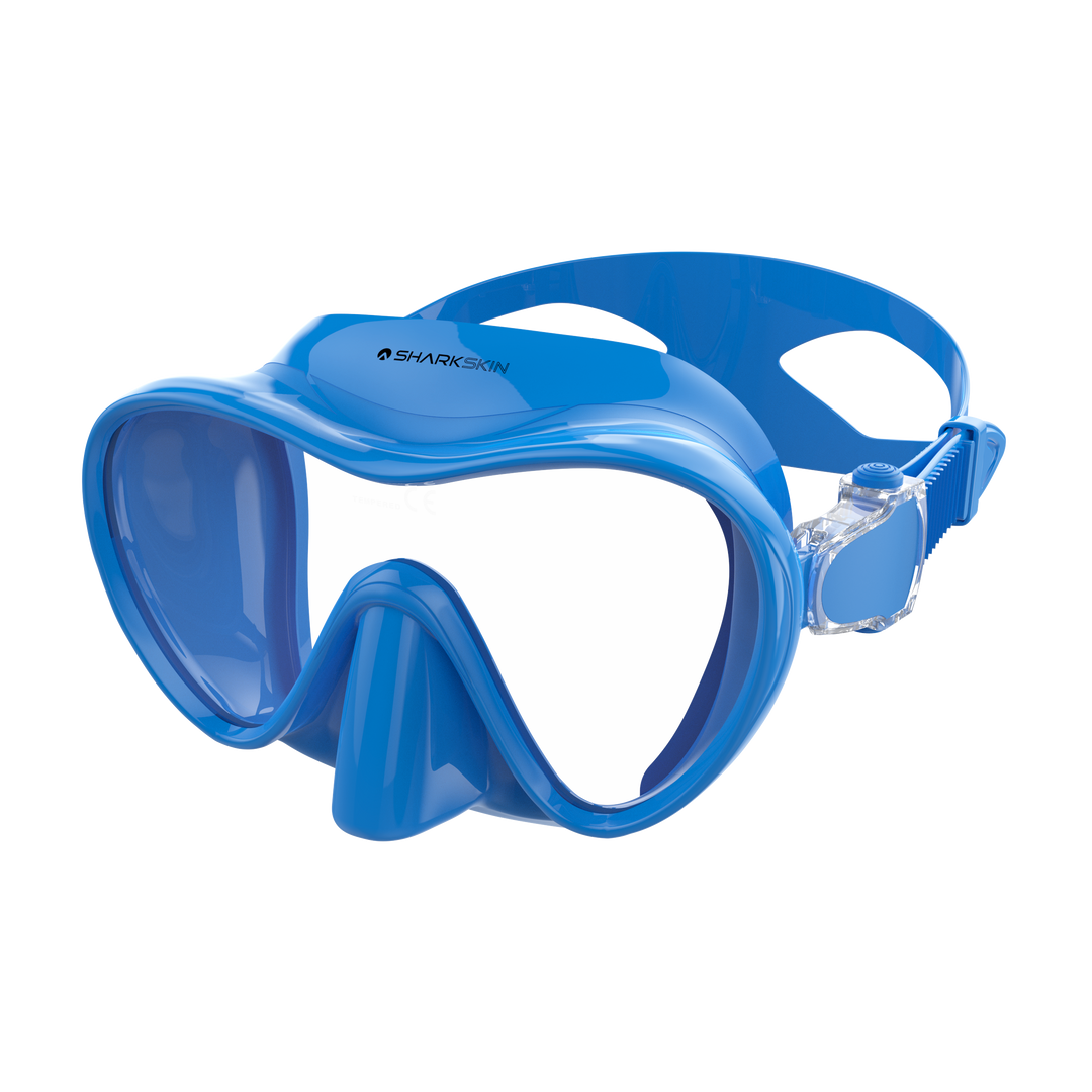 SHARKSKIN ADULT MASK, COMFORT SNORKEL & FIN SET WITH MESH BAG